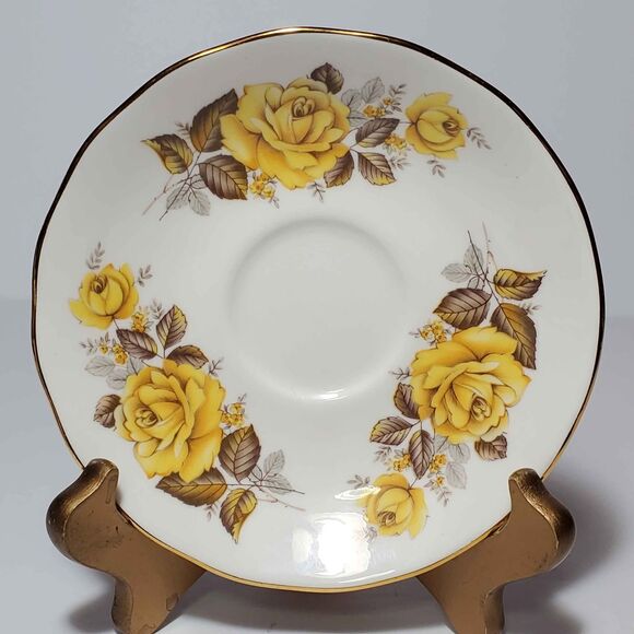 Queen Anne Teacup and Saucer Yellow Roses Vintage - Picture 5 of 7
